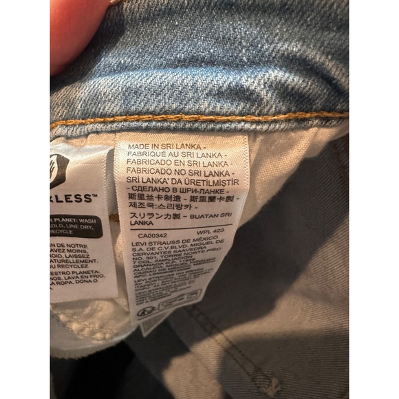 Levis High Rise Wide Leg Jeans Tag Size 29x27 Womens Blue Denim Distressed - Picture 6 of 8